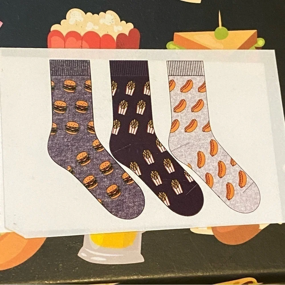 NWT~HAPPY THREADS Men’s 3 Pairs Crew Socks Food Graphic Size 6-12